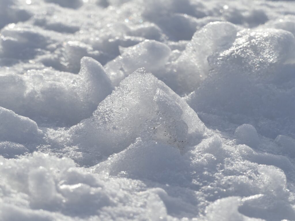 雪
食べてはいけない
理由
食べられない
なぜ
雑学