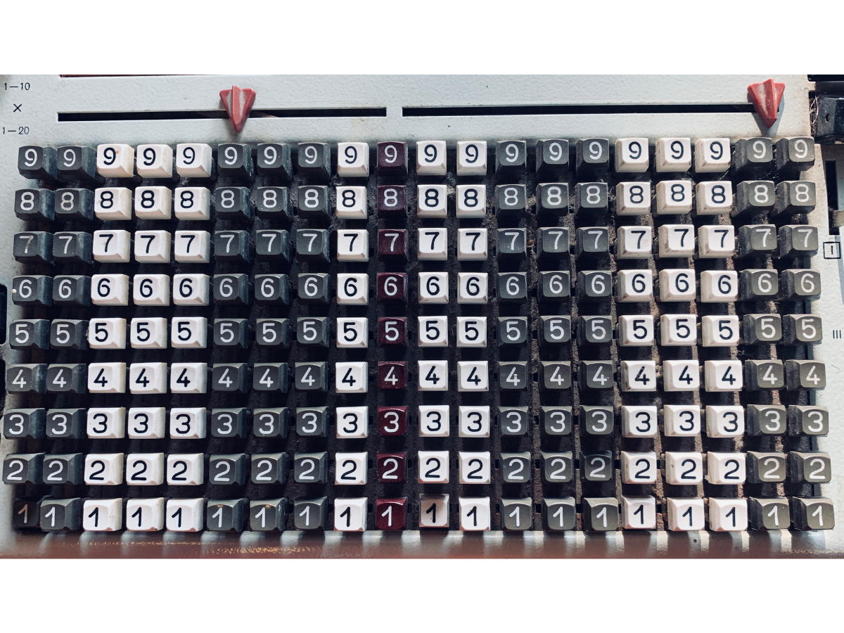 リモコンと電卓、数字ボタンの並びが違うのはなぜ？ ポイント3